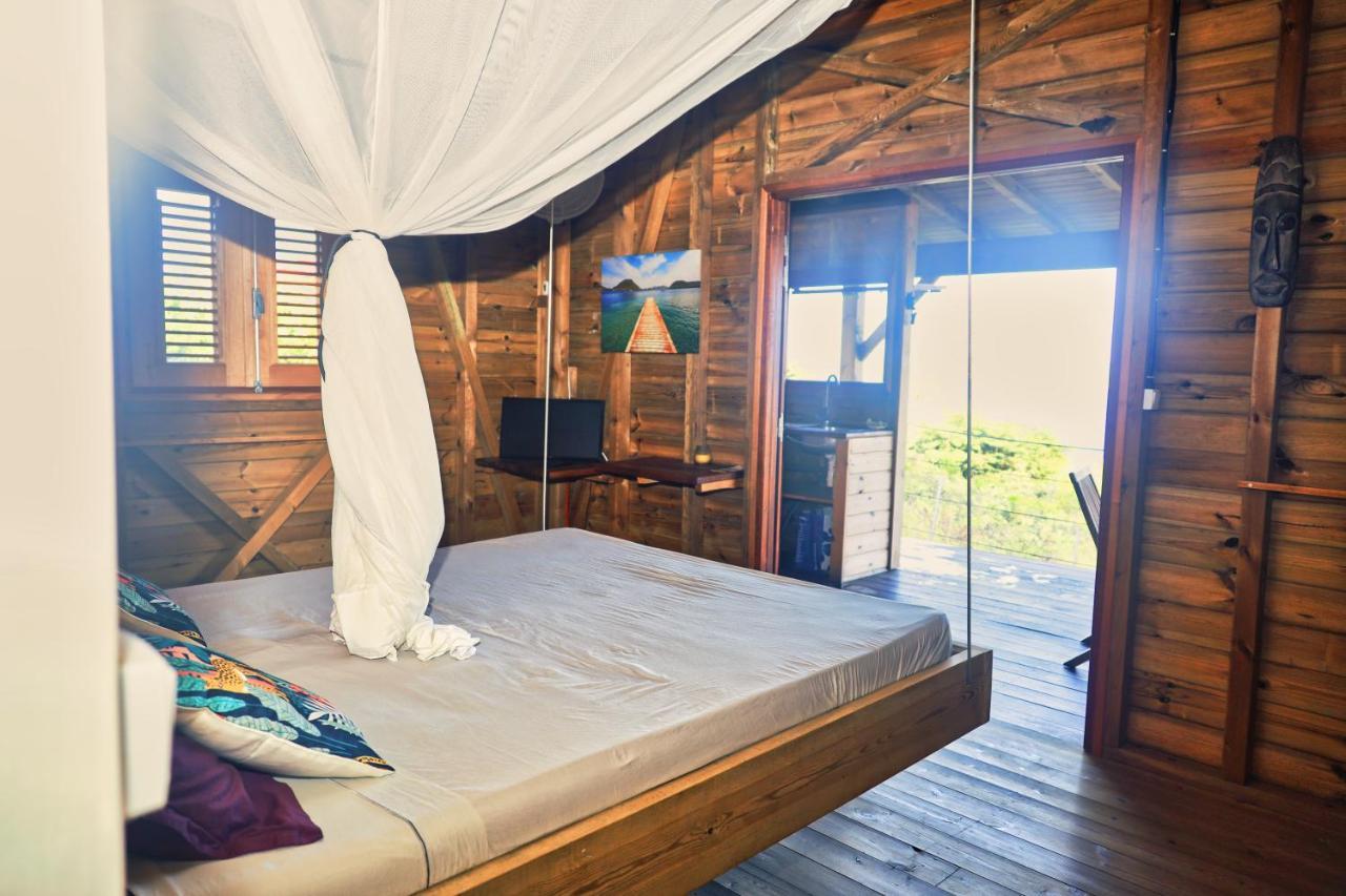 Ti Kaz Anoli Cottage En Bois Avec Vue Sur La Baie Terre-de-Bas Εξωτερικό φωτογραφία