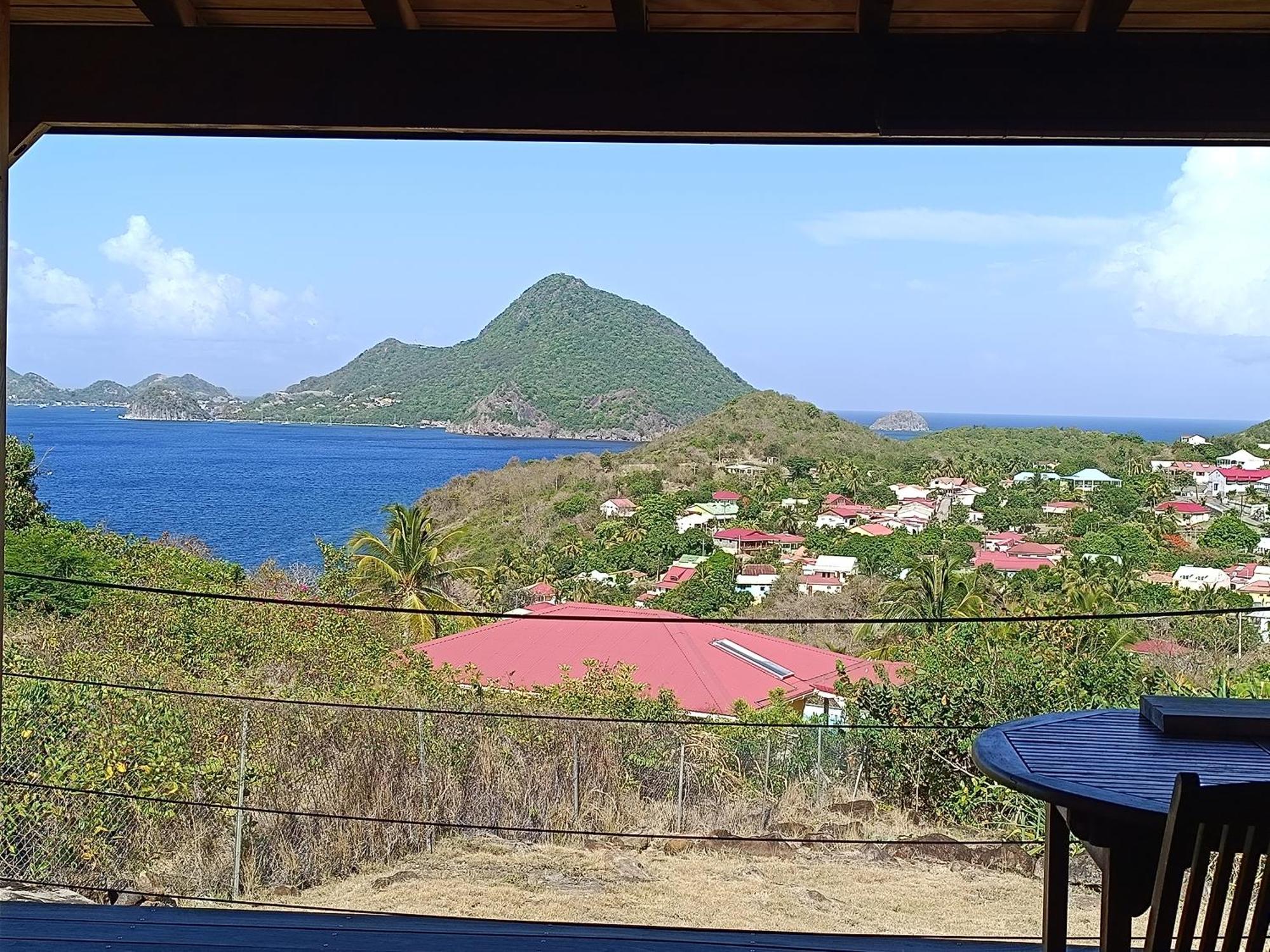 Ti Kaz Anoli Cottage En Bois Avec Vue Sur La Baie Terre-de-Bas Εξωτερικό φωτογραφία